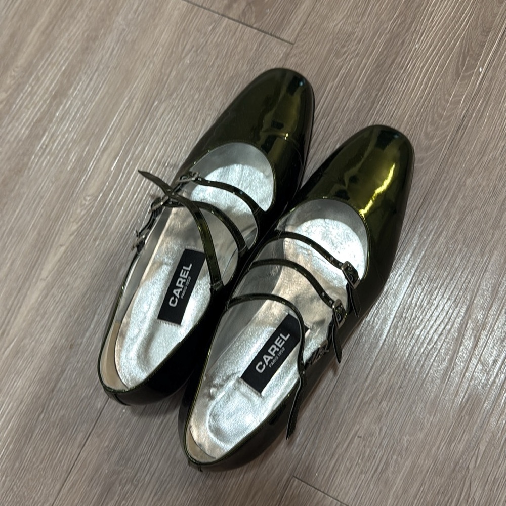 Carel Ariana Metallic Green Mary Jane Shoes - Picture 6 of 7